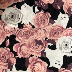 LuLaroe TC Leggings 12-18 black, roses, cats